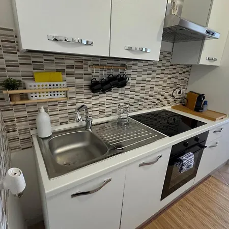 6 Minutes From The Sea On Foot In For 3 People Διαμέρισμα *